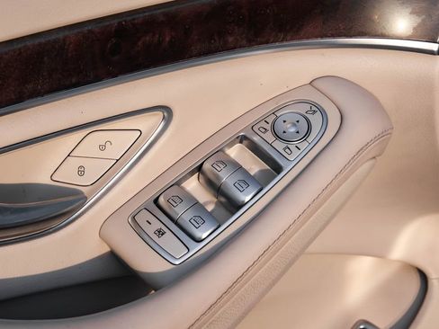 Used 2019 Mercedes-Benz S 560 4MATIC Sedan image 52