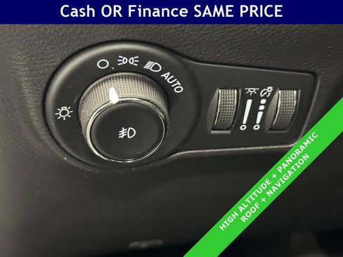 Certified 2023 Jeep Compass High Altitude AWD/4WD image 21