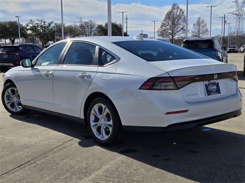 Used 2023 Honda Accord LX image 4