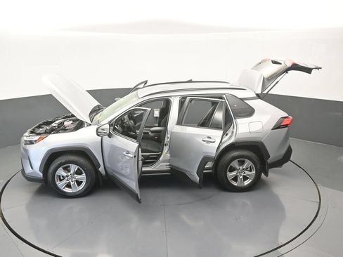 Used 2024 Toyota RAV4 LE AWD/4WD image 54
