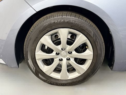 Used 2024 Toyota Corolla LE image 37