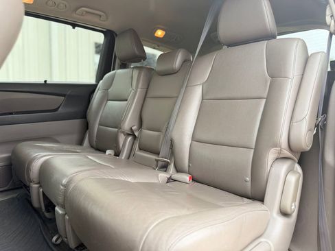 Used 2015 Honda Odyssey Touring Elite image 19