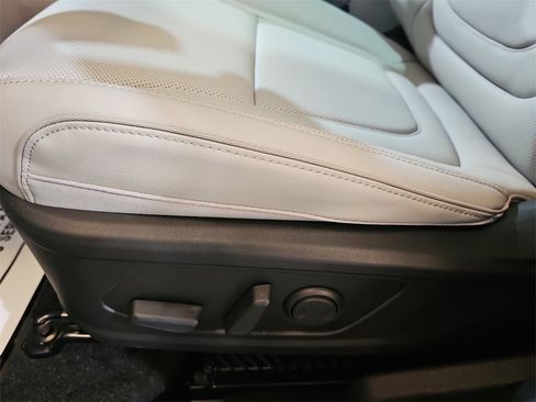 New 2026 Hyundai Tucson Limited image 29