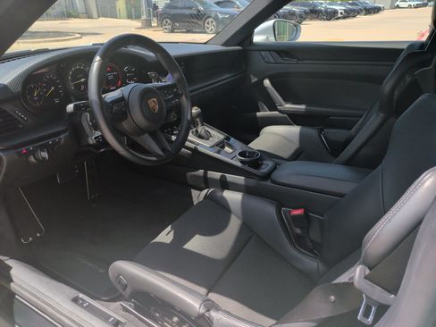 Used 2022 Porsche 911 GT3 RWD image 13