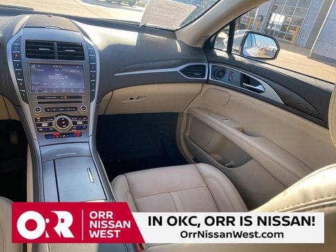 Used 2020 Lincoln MKZ Reserve w/ Elements Package image 19