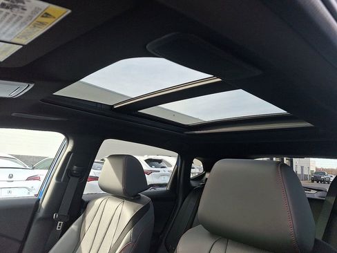 Certified 2025 Acura ADX A-Spec image 15