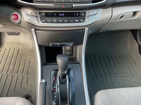 Used 2014 Honda Accord EX image 22