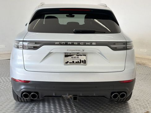 Used 2019 Porsche Cayenne S AWD/4WD image 10