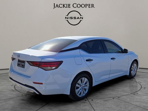New 2025 Nissan Sentra S image 5