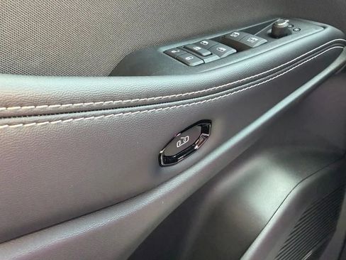New 2026 Jeep Cherokee Laredo AWD/4WD image 13