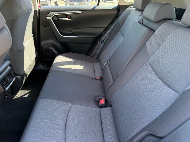 Used 2021 Toyota RAV4 XLE w/ Convenience Package AWD/4WD image 26