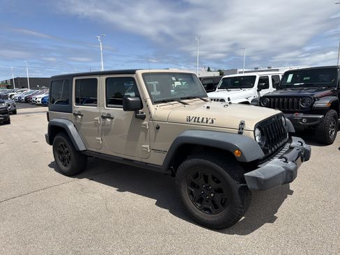 Used 2016 Jeep Wrangler Unlimited Sport AWD/4WD image 14