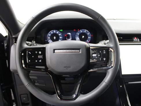 Used 2025 Land Rover Range Rover Evoque S AWD/4WD image 9