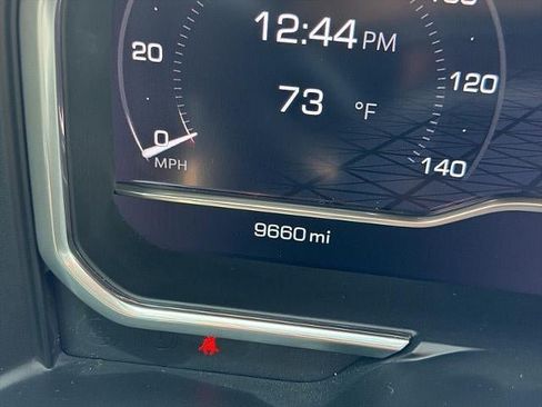 Used 2025 GMC Sierra 2500 AT4X AWD/4WD image 31
