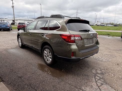 Used 2015 Subaru Outback 2.5i Premium AWD/4WD image 7