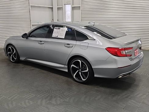 Used 2020 Honda Accord Sport image 6