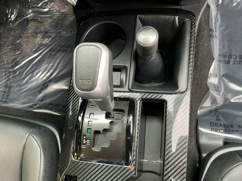 Used 2024 Toyota 4Runner TRD Off-Road Premium image 23