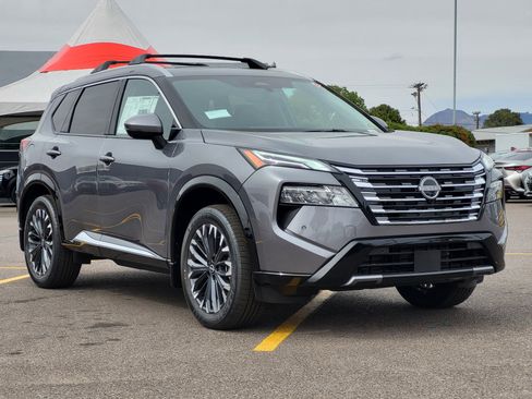 New 2026 Nissan Rogue Platinum w/ Platinum Premium Package AWD/4WD image 3