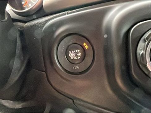 Used 2021 Jeep Wrangler Unlimited Sahara image 29