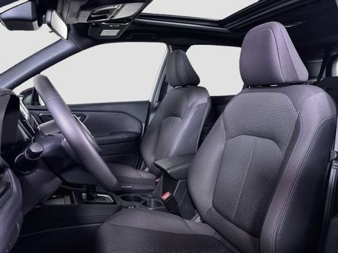 Certified 2025 Subaru Forester Premium AWD/4WD image 23