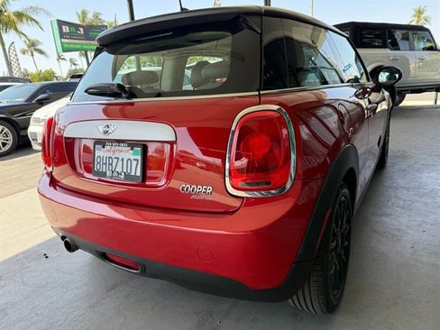 Used 2014 MINI Cooper 2-Door Hardtop FWD image 11