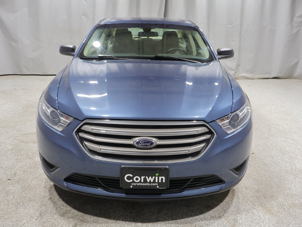 Used 2019 Ford Taurus SE FWD image 18