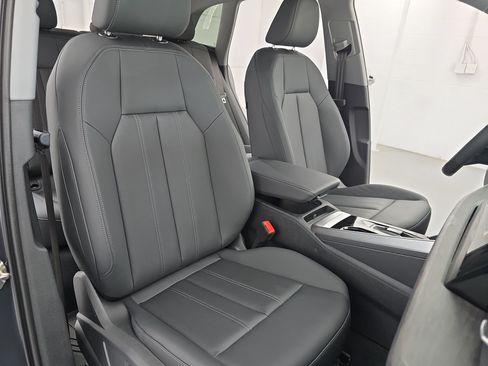 New 2026 Audi Q5 Premium AWD/4WD image 10