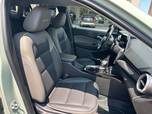 Used 2024 Chevrolet Trax ACTIV w/ Driver Confidence Package FWD image 24