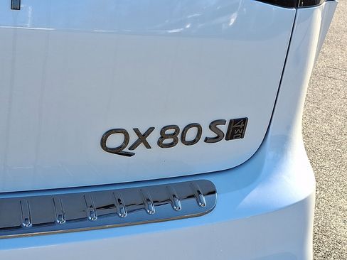 New 2026 INFINITI QX80 4WD image 23