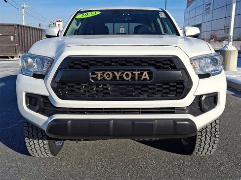 Certified 2023 Toyota Tacoma image 3