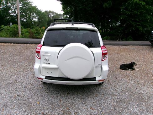 Used 2012 Toyota RAV4 4WD w/ Value Pkg image 21