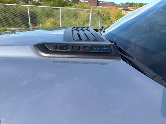 Used 2023 RAM 1500 Laramie AWD/4WD image 7