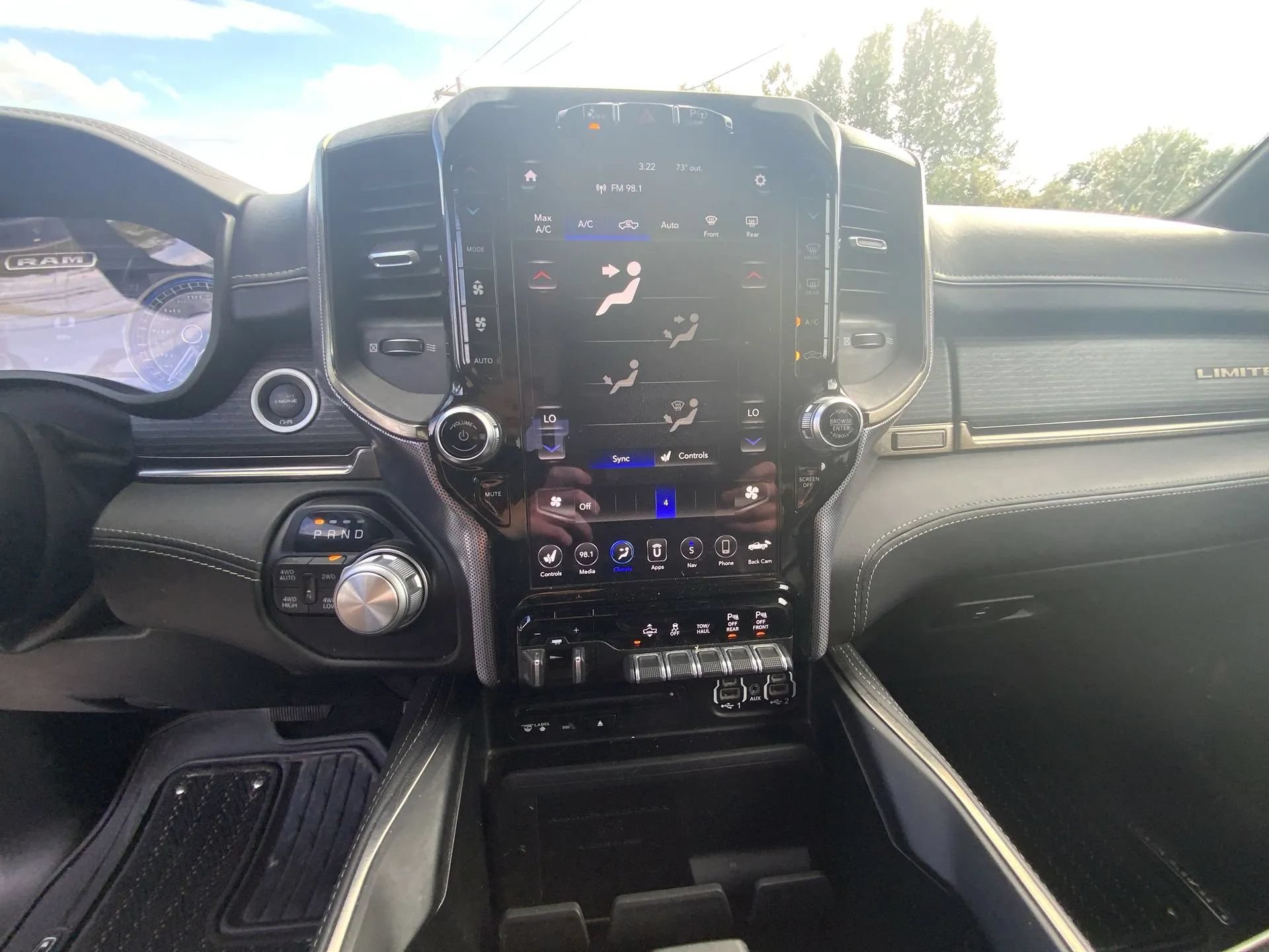 Used 2019 RAM 1500 Limited AWD/4WD image 22