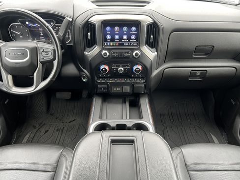 Used 2021 GMC Sierra 3500 Denali w/ Denali Ultimate Package image 32