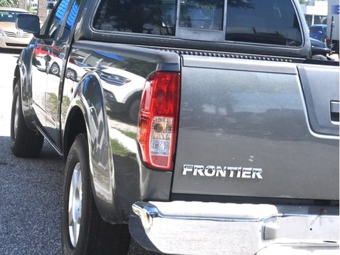 Used 2006 Nissan Frontier SE w/ (P01) Power Pkg RWD image 8