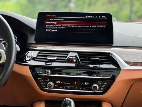 Used 2022 BMW 530i w/ M Sport Package RWD image 48