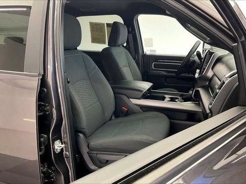 Used 2025 RAM 2500 Big Horn AWD/4WD image 6