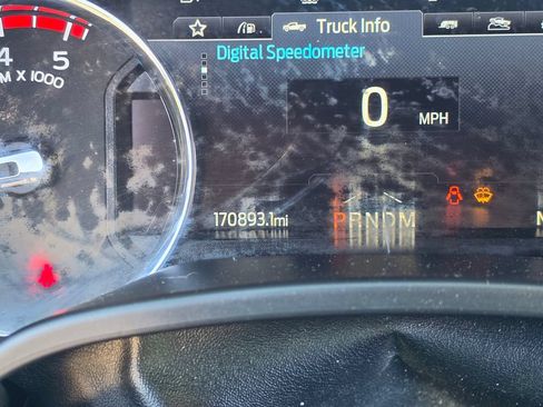 Used 2020 Ford F250 Lariat w/ Lariat Ultimate Package AWD/4WD image 6
