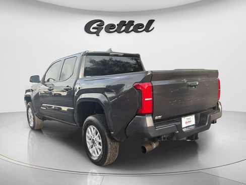 Used 2024 Toyota Tacoma SR5 RWD image 7