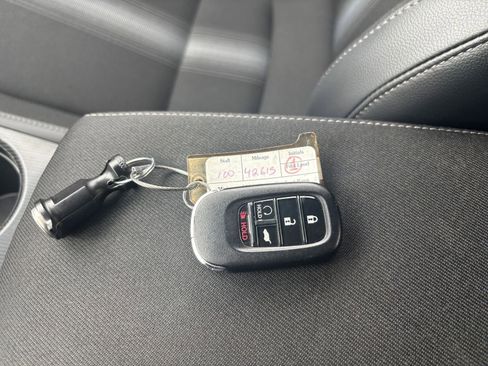 Used 2024 Honda Civic Sport image 23