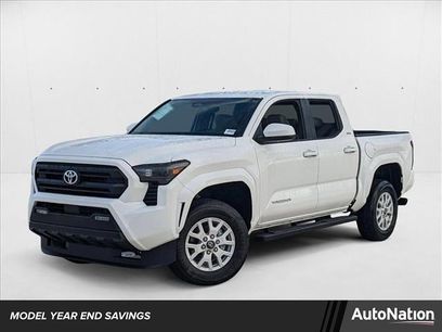 New 2025 Toyota Tacoma SR5