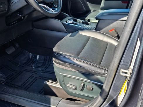 Used 2022 Ford Escape SEL w/ Technology Package image 24