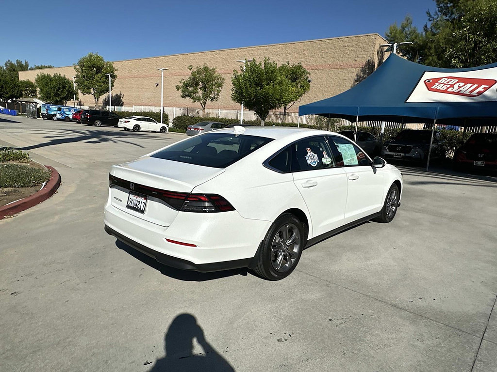 Certified 2023 Honda Accord EX image 26
