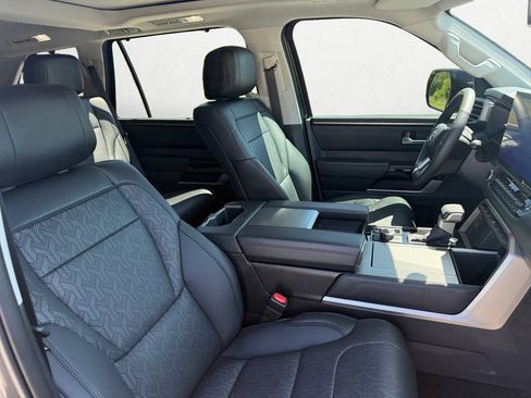 Used 2024 Toyota Sequoia Limited AWD/4WD image 15