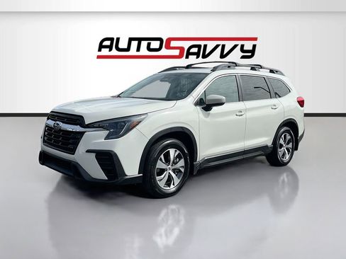 Used 2024 Subaru Ascent Premium w/ Convenience Package AWD/4WD image 3