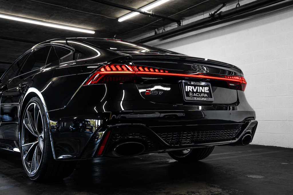 Used 2022 Audi RS 7 Sportback w/ Black Optic Package AWD/4WD image 16