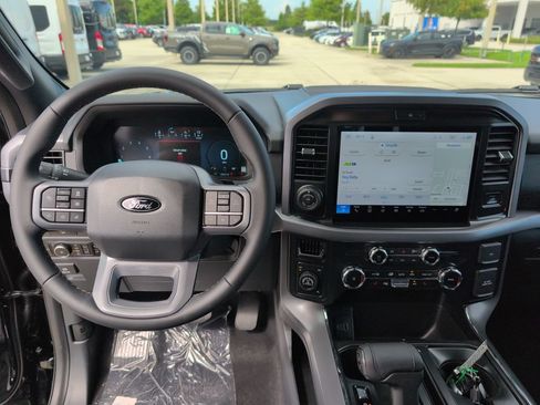 New 2026 Ford F150 XLT w/ Equipment Group 302A MID AWD/4WD image 19