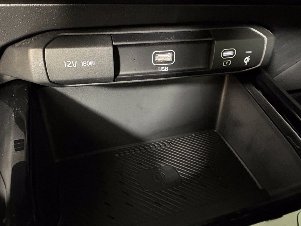 New 2026 Kia Niro EX FWD image 33