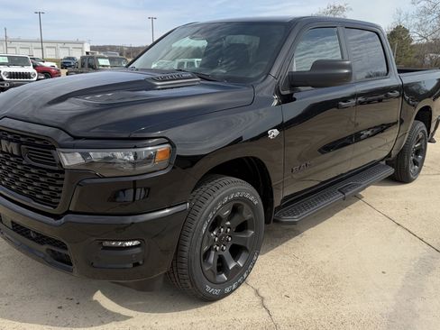 New 2026 RAM 1500 Express image 2