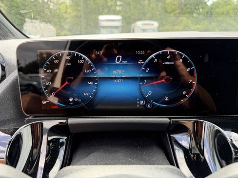Certified 2023 Mercedes-Benz GLA 250 image 12